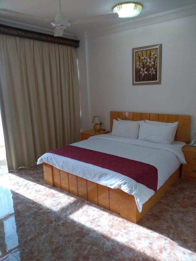 Dreamland Hotel Apartment นิซวา ภายนอก รูปภาพ